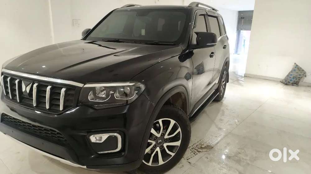 Mahindra Scorpio N Z2 2024 Diesel