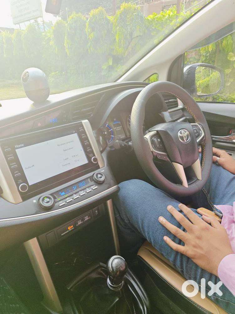 Toyota Innova Crysta Zx 2.4 Diesel 7 Seater, 2022, Diesel