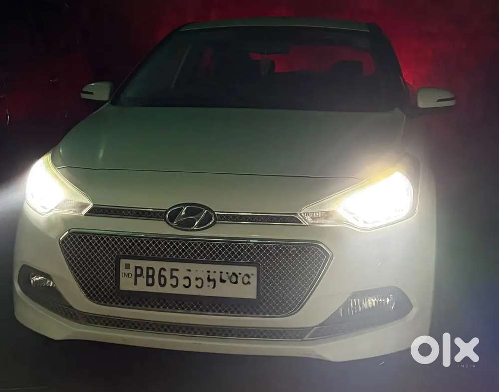 Hyundai I20 Asta Petrol 2017  40,565 Km  Led  New Tyres  2 Keys