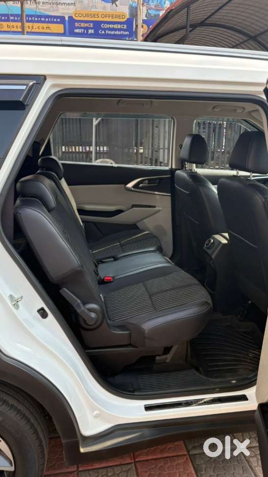 Kia Carens 1.4 Prestige 7 Str, 2022, Petrol