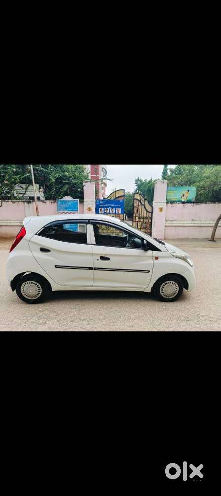 Hyundai Eon Era +, 2016, Petrol