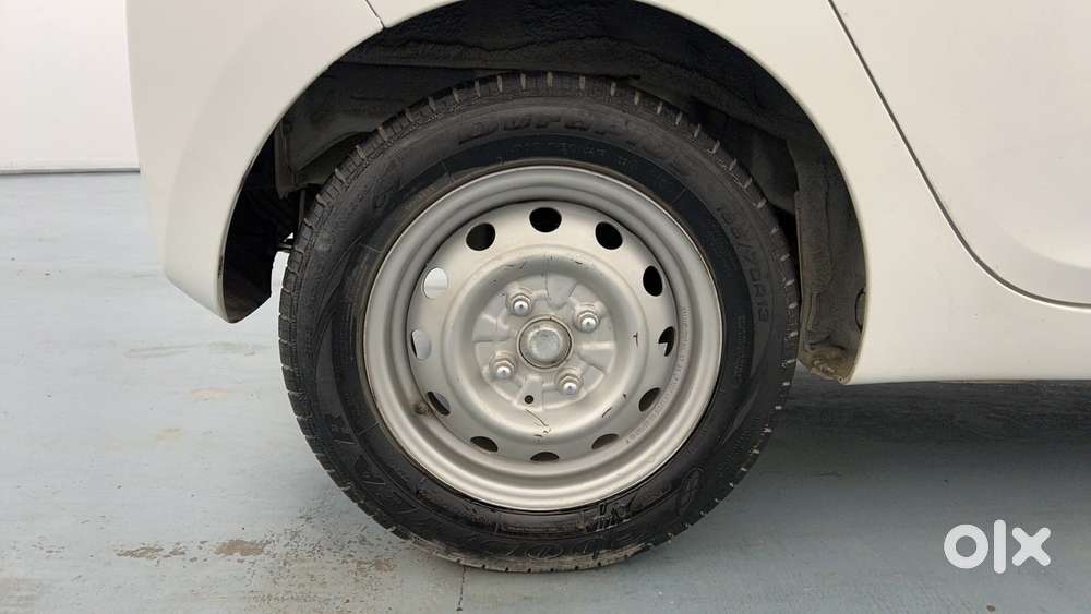 Hyundai Eon 0.8 Magna Plus Airbag, 2017, Petrol