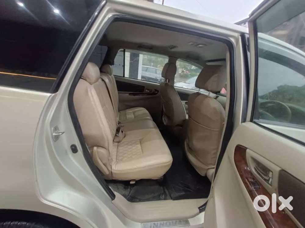 Toyota Innova 2.5 Ev Ps 8 Str, 2014, Diesel