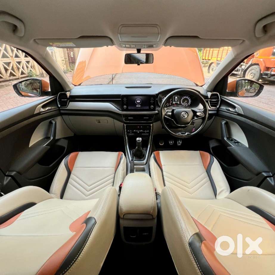 Skoda Kushaq 1.0 Ambition Classic Tsi, 2022, Petrol