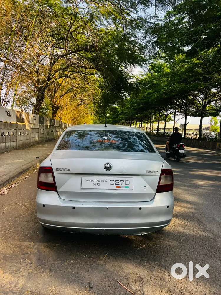 Skoda Rapid Tsi 2015