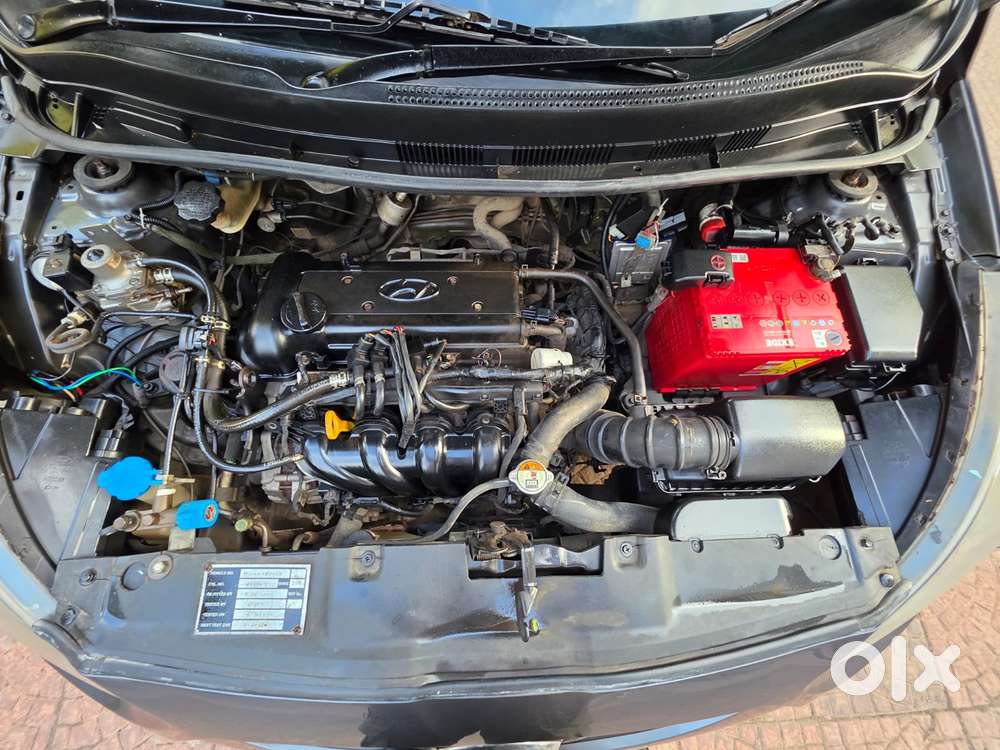 Hyundai Verna Fluidic 1.6 Vtvt Sx, 2012, Cng & Hybrids
