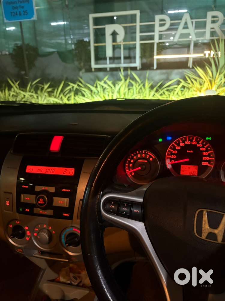 Honda City Petrol 2010 Top Model