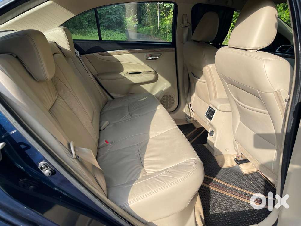Maruti Suzuki Ciaz Alpha 1.5 At, 2023, Petrol