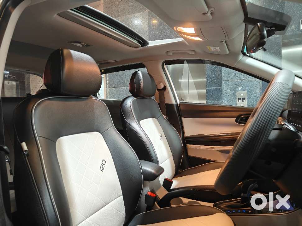 Hyundai New I20 1.2 Asta (o) Ivt, 2024, Petrol