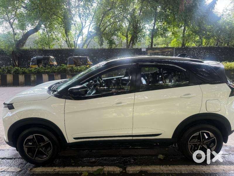 Tata Nexon Fearless  S 1.2 Revotron Petrol 6 Mt Dt, 2023, Petrol