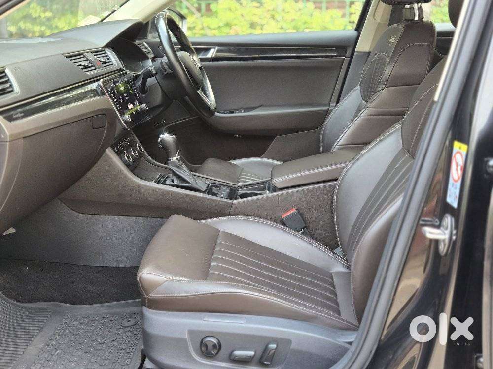 Skoda Superb 2.0 Tsi At L&k, 2020, Petrol