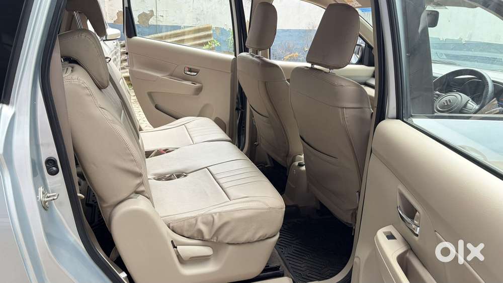 Maruti Suzuki Ertiga Vxi Shvs, 2023, Petrol