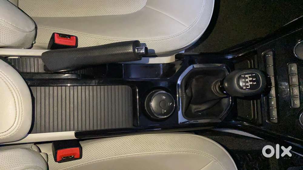 Tata Nexon 1.2 Revotron Xz Plus Premium, 2022, Petrol