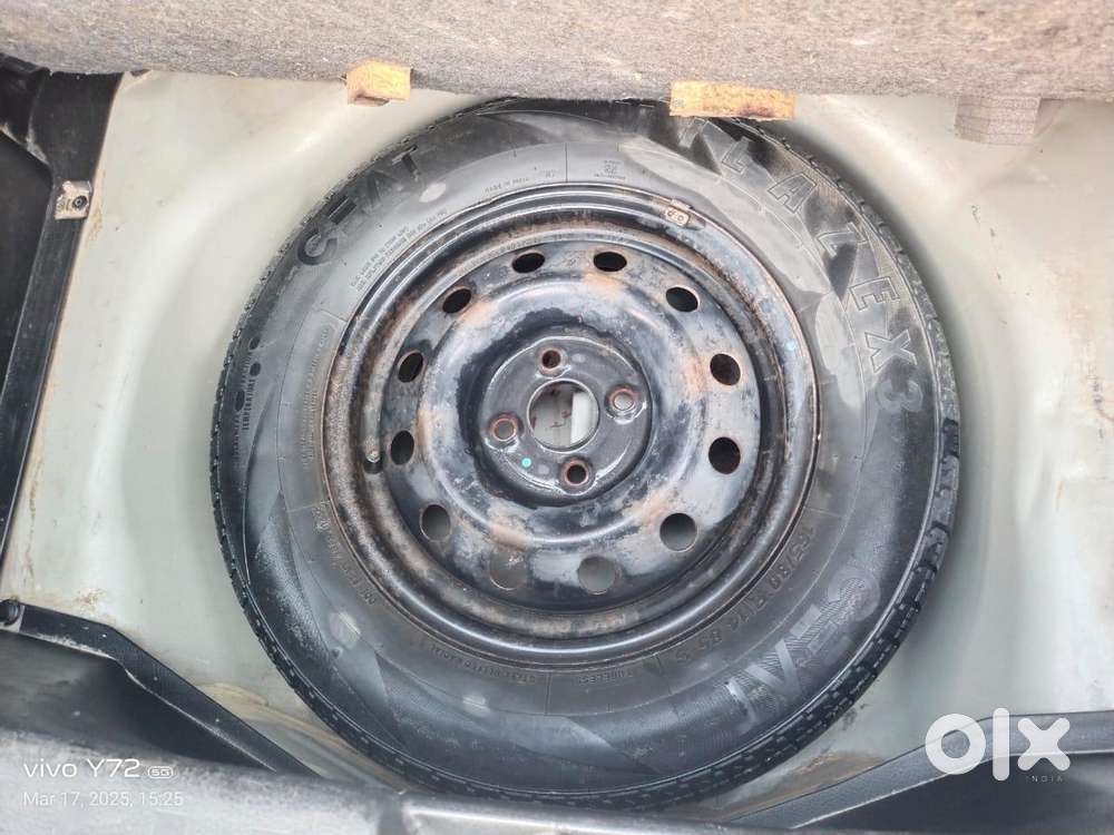 Maruti Suzuki Swift 1.2 Vxi (o), 2015, Petrol