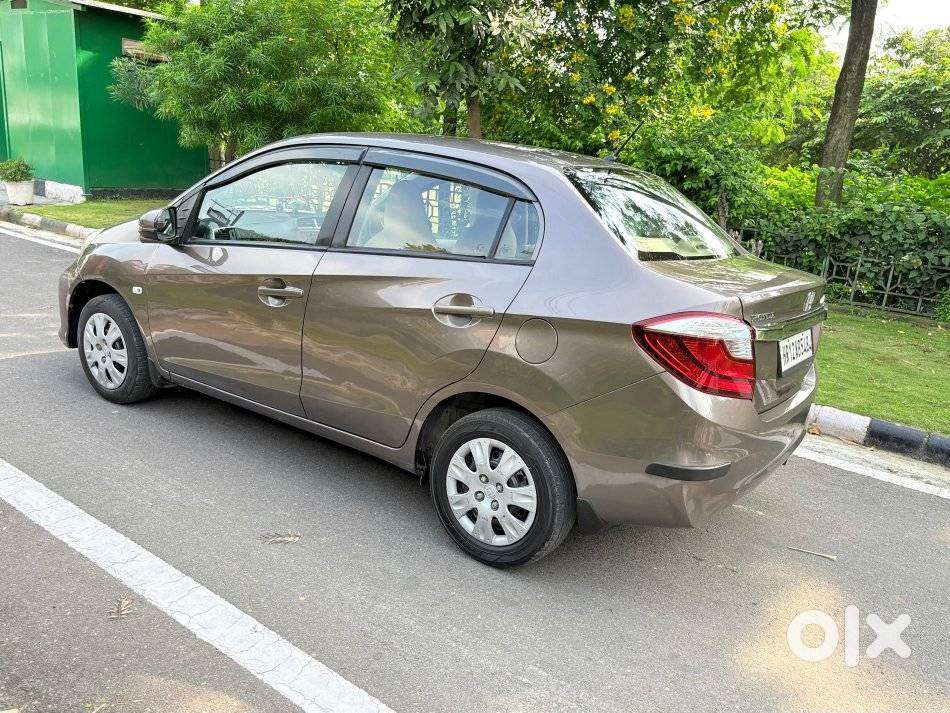 Honda Amaze E I-dtec, 2016, Petrol