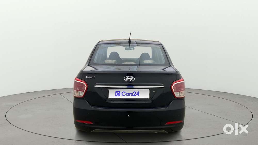 Hyundai Xcent Base 1.2, 2015, Petrol