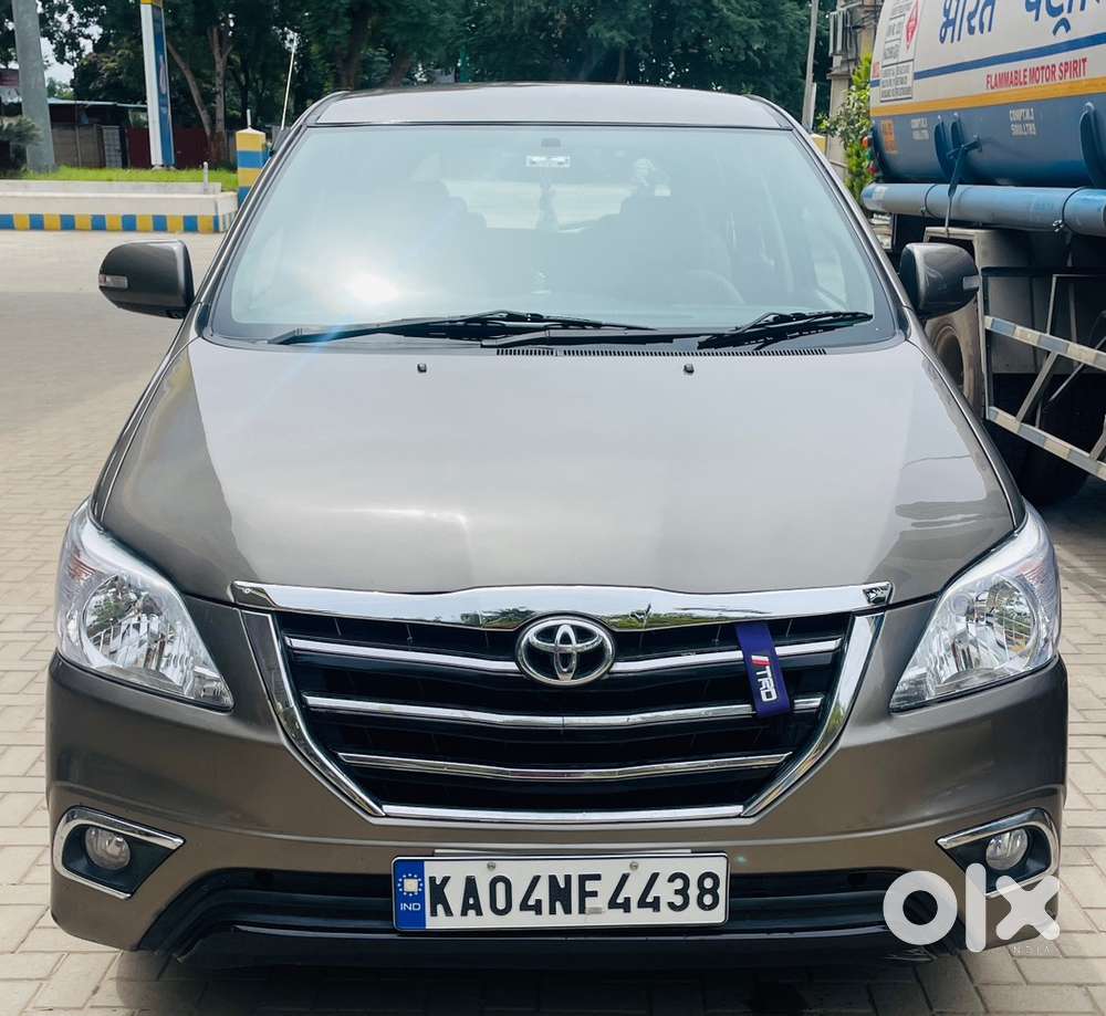 Toyota Innova Diesel 2015