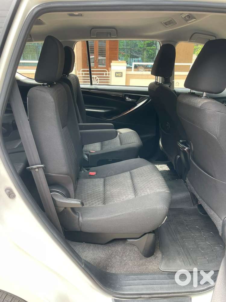 Toyota Innova Crysta 2.8 Gx At, 2016, Diesel