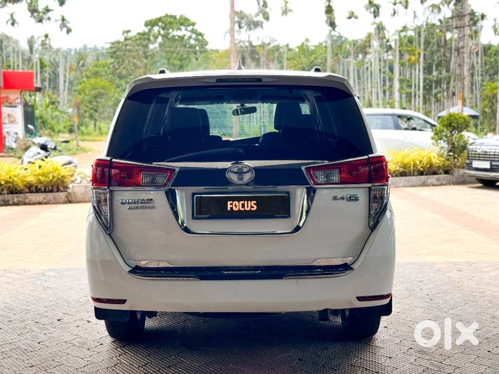 Toyota Innova Crysta 2.4 G Mt, 2018, Diesel