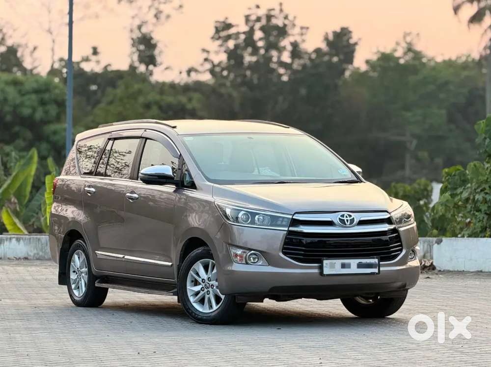 Toyota Innova Crysta