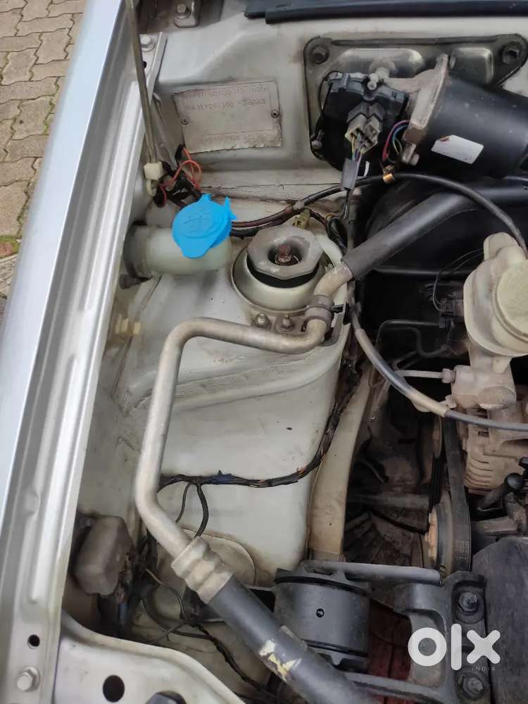 Maruti Suzuki Alto Lxi 2004 Ac, Power Stearing 2029 വരെ പേപ്പർ ഉണ്ട്