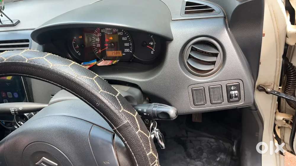 Maruti Suzuki Swift 2011 Petrol Model