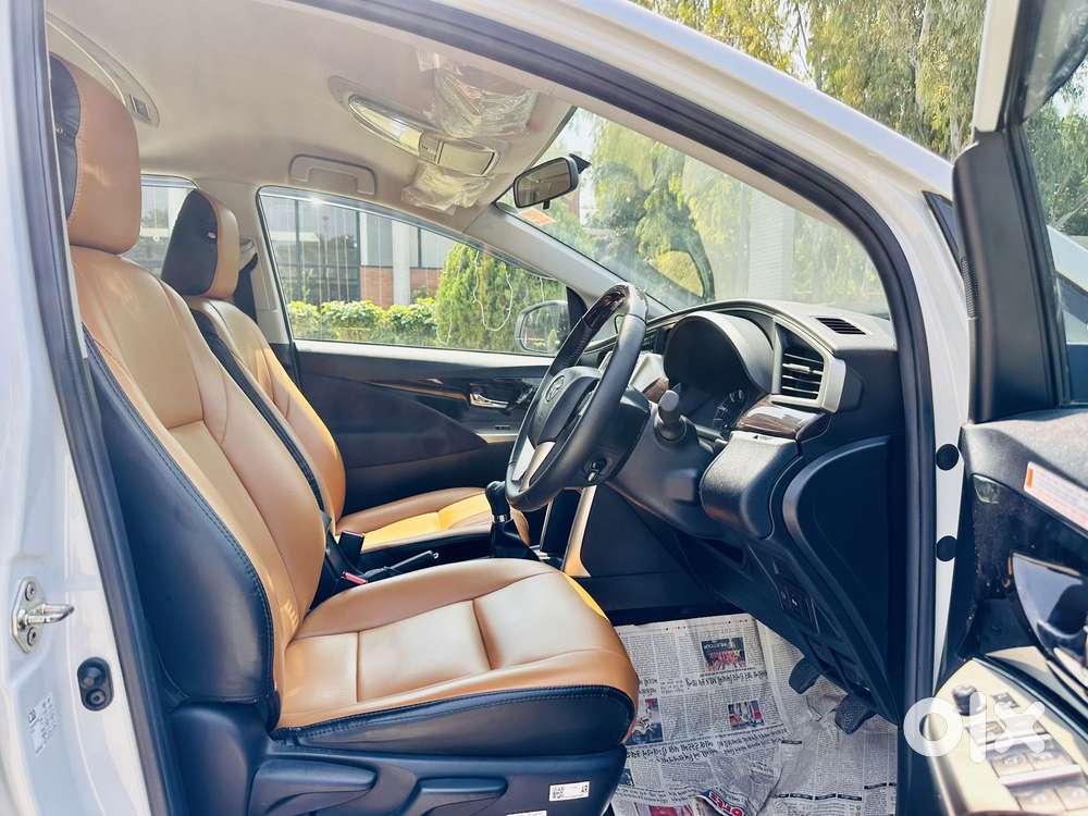 Toyota Innova Crysta 2.4 V, 2024, Diesel