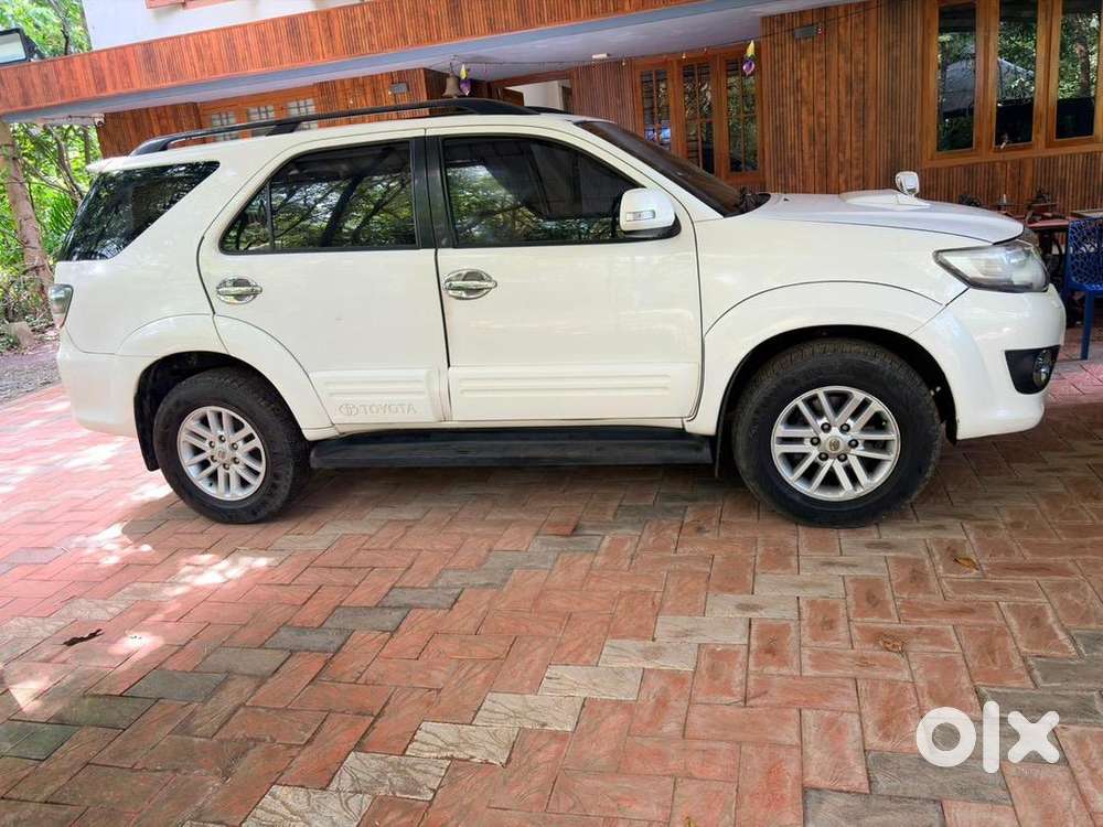 Toyota Fortuner 2012 Diesel Well Maintained
