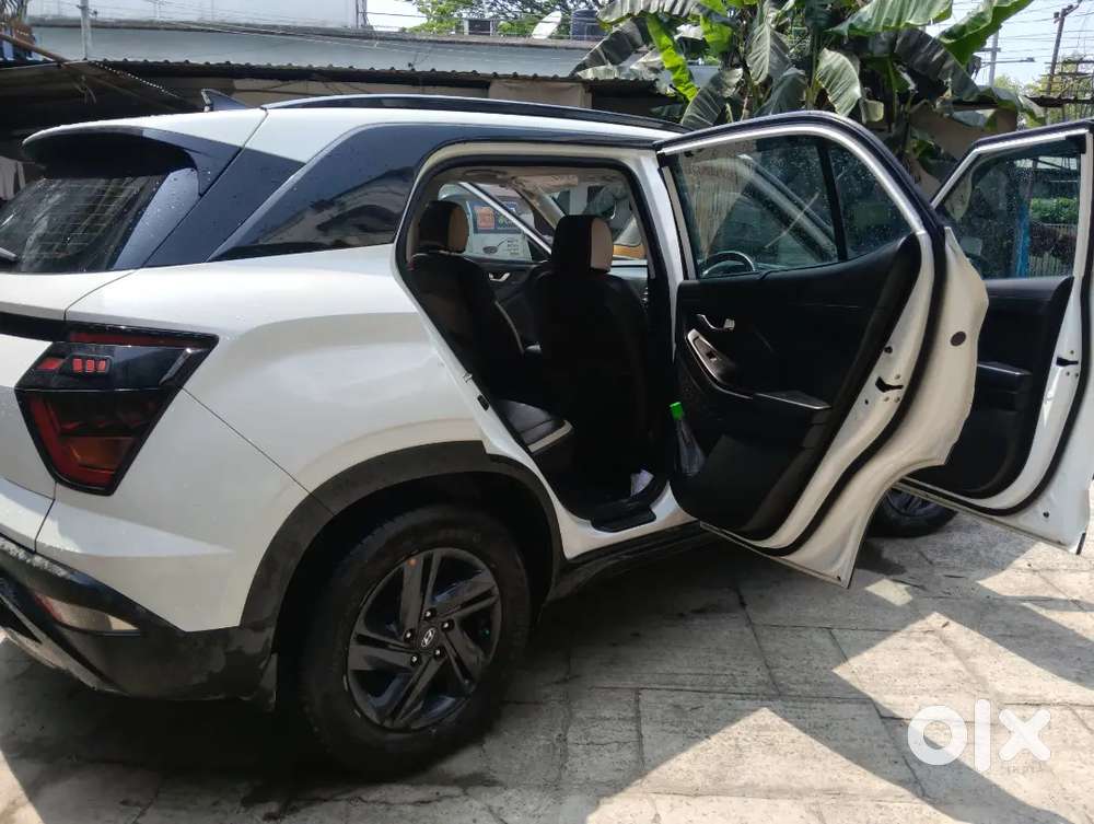 As-01 Creta Knight Diesel  Better Than New  27kmpl  Warranty