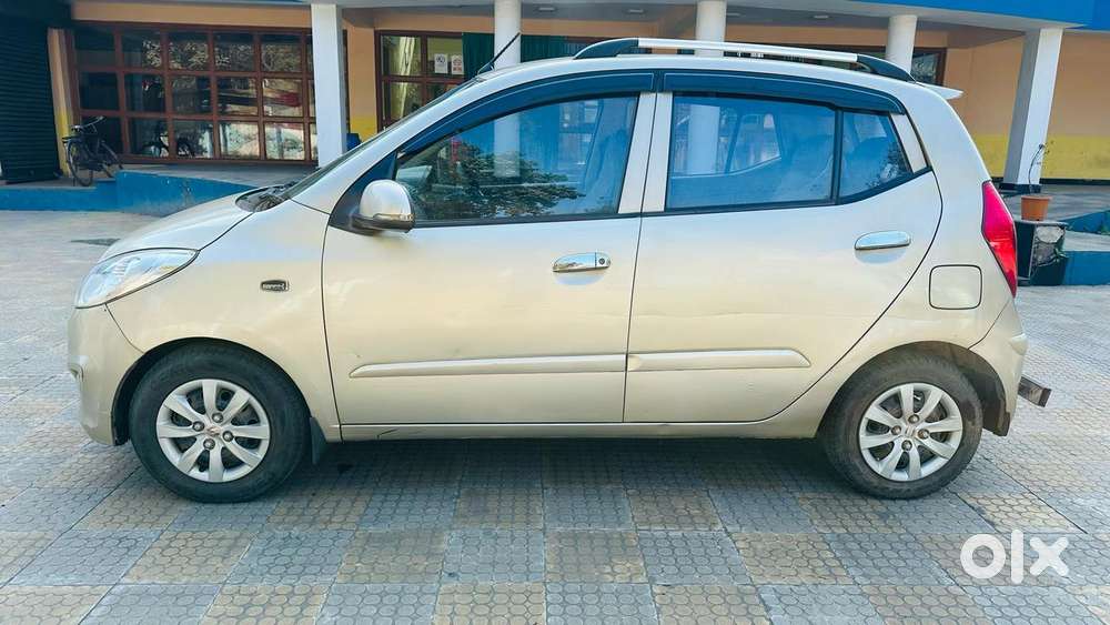 Hyundai I10 Sportz, 2012, Petrol