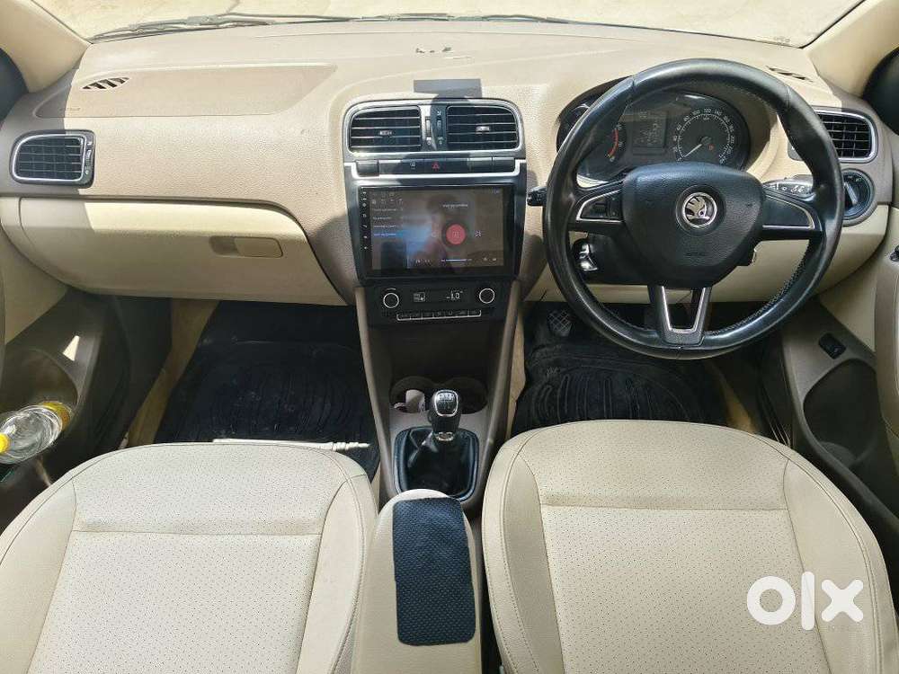 Skoda Rapid [ ] 1.6 Mpi Style Plus, 2016, Petrol