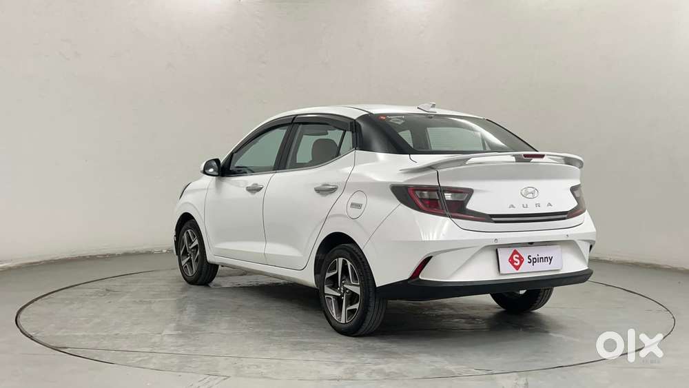 Hyundai Aura 1.2 Sx Cng, 2023, Cng & Hybrids