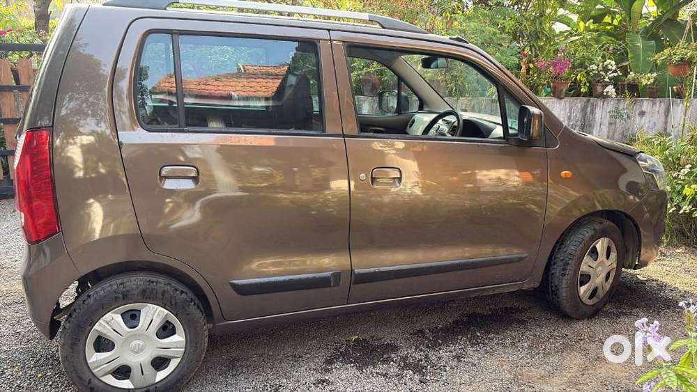 Maruti Suzuki Wagon R 1.0 Vxi Ags, 2018, Petrol
