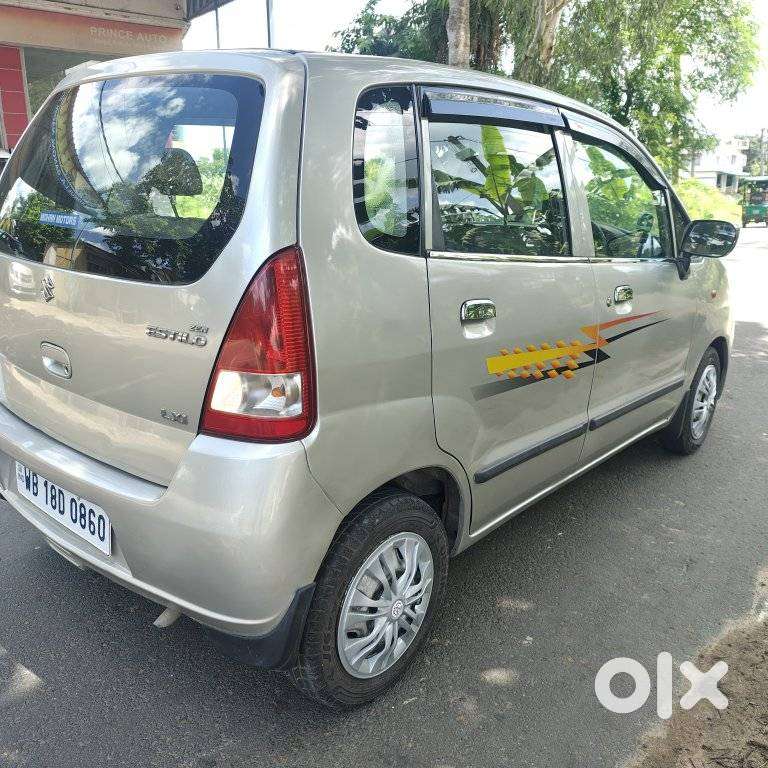 Maruti Suzuki Zen Estilo Lxi Bs Iv, 2011, Petrol