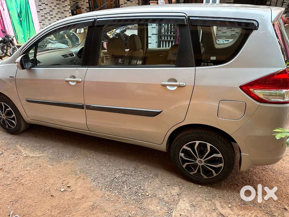 Maruti Suzuki Ertiga 2013