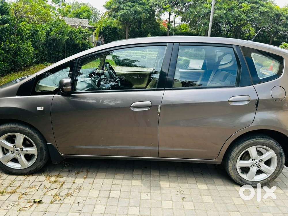 Honda Jazz 2012 Petrol Well Maintained