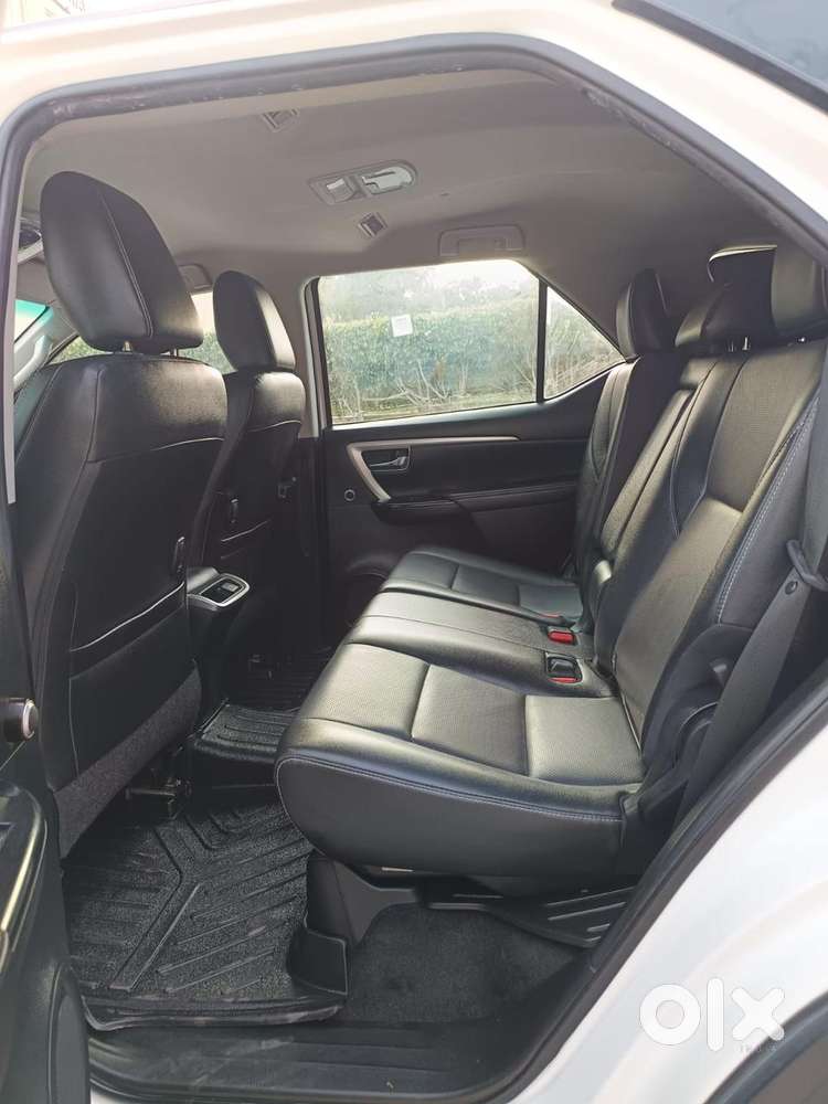 Toyota Fortuner 4x2 Mt 2.8 Diesel, 2023, Diesel