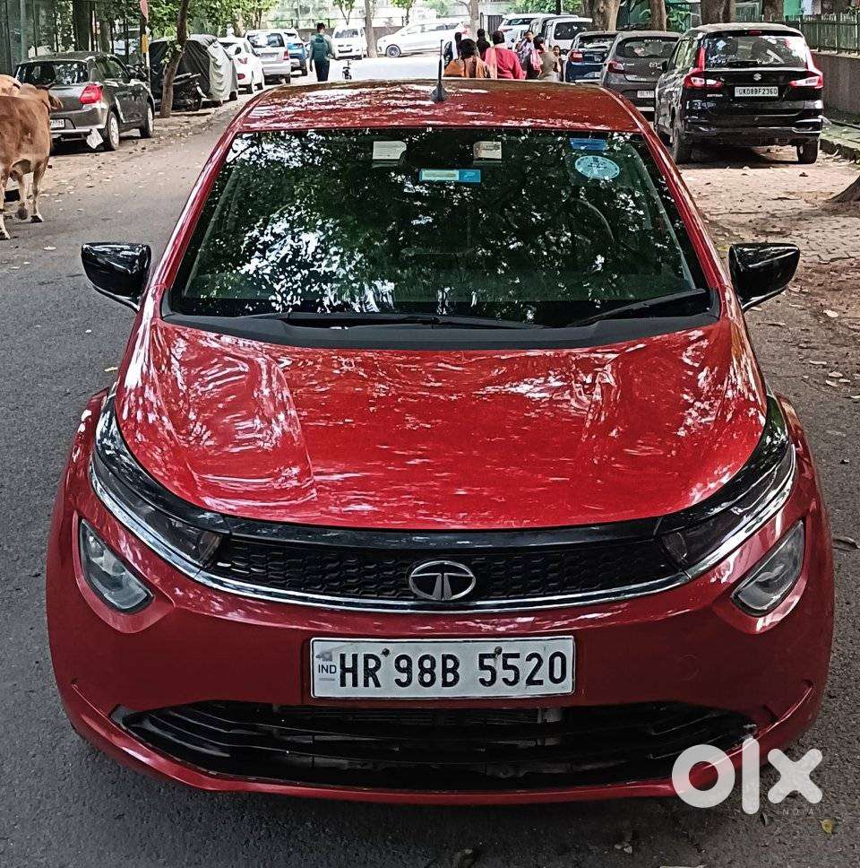 Tata Altroz Xza Plus (s) Dark Edition, 2021, Petrol