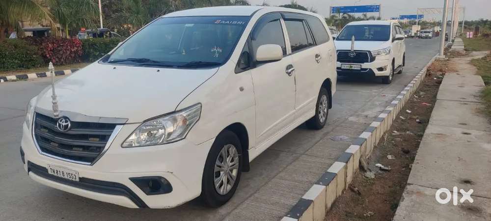 Toyota Innova Diesel 2.5 2016