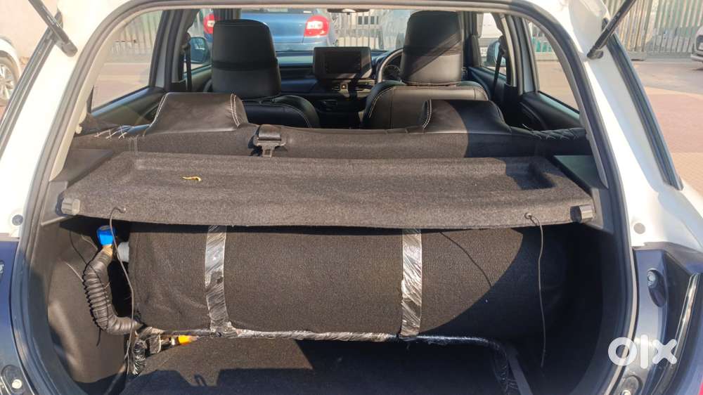 Maruti Suzuki Swift Vxi Cng, 2025, Cng & Hybrids