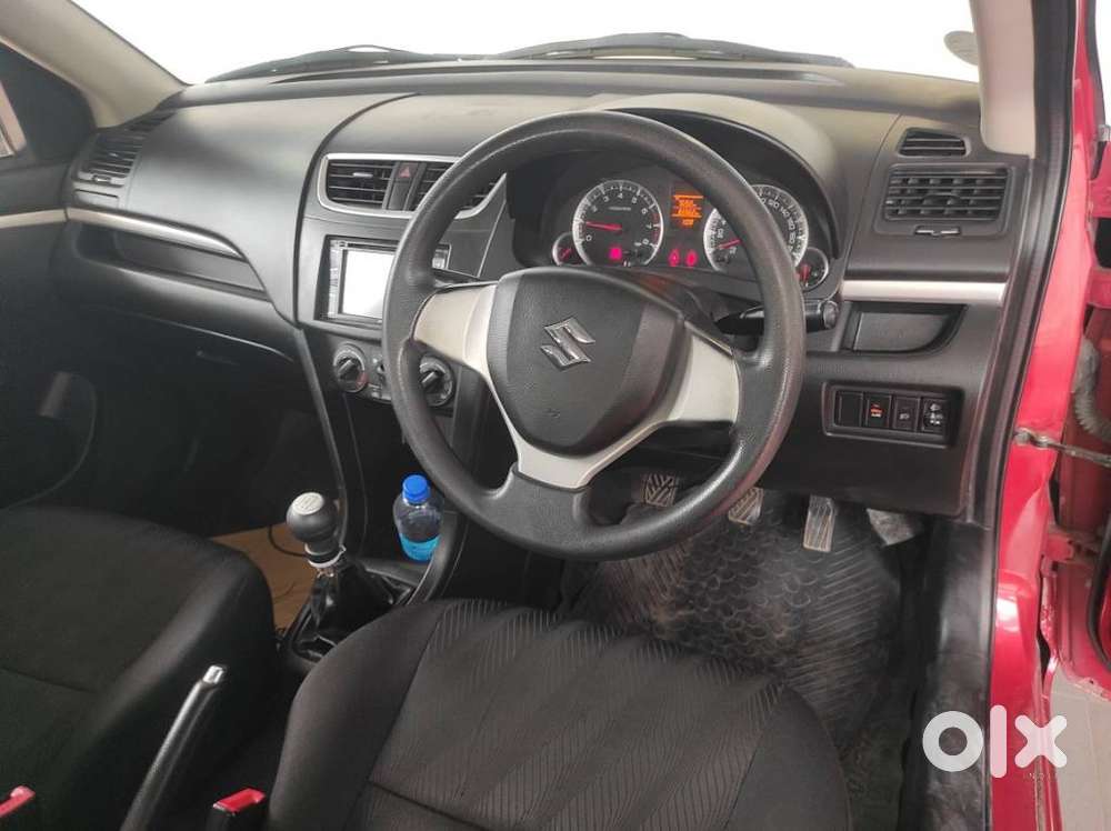Maruti Suzuki Swift Vxi 1.2 Abs Bs-iv, 2013, Petrol
