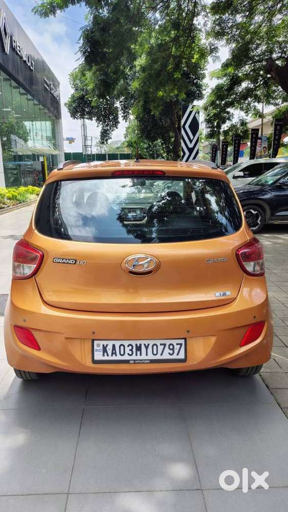 Hyundai Grand I10 Sportz, 2016, Petrol