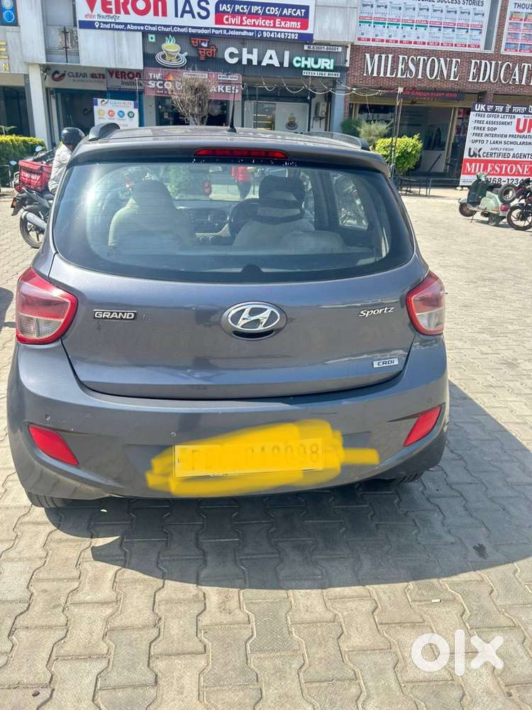 Hyundai Grand I10 2016 Diesel Well Maintained