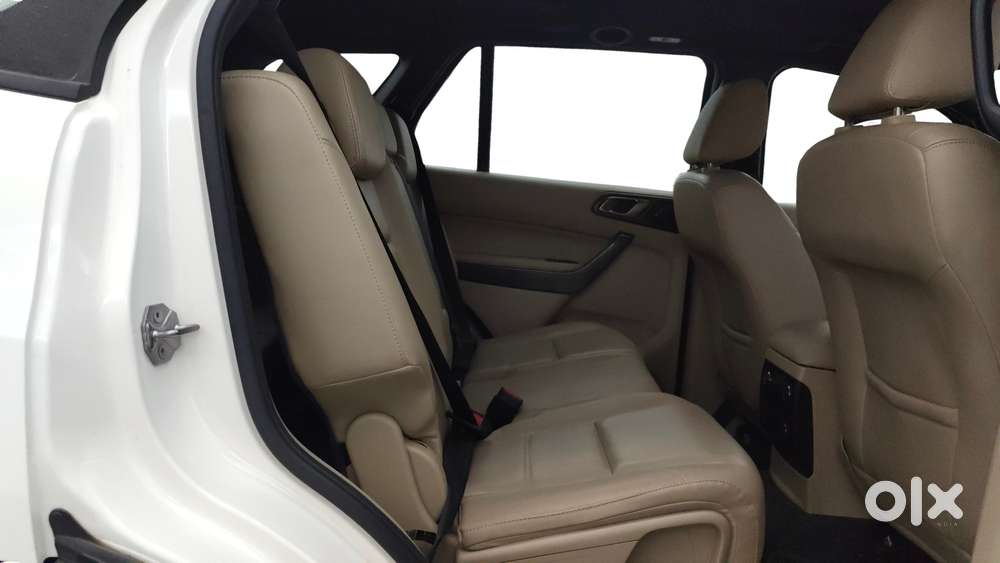 Ford Endeavour 3.2 Titanium 4x4 At, 2017, Diesel