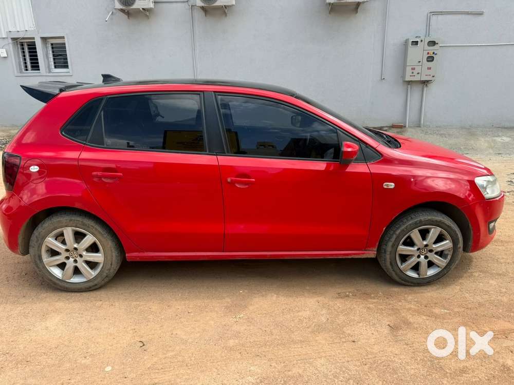 Volkswagen Polo Petrol Manual 2010