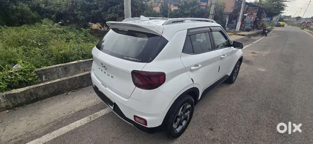 Hyundai Venue CRDi 2020 model