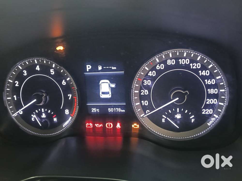 Hyundai Venue Sx Plus Turbo Dct, 2020, Petrol