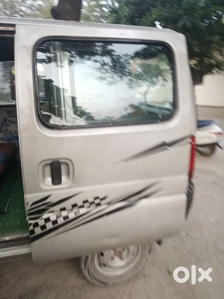 Maruti Suzuki Eeco 2011 Cng & Hybrids 80000 Km Driven