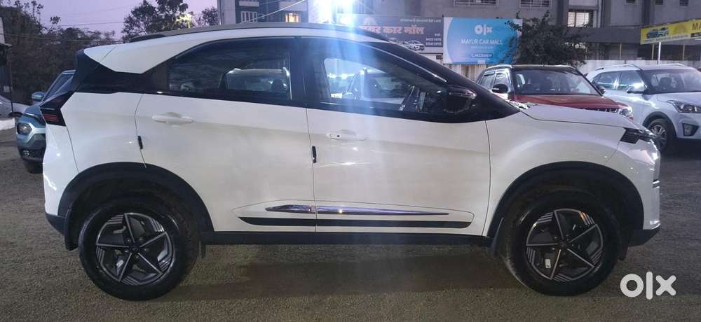 Tata Nexon 1.5 Revotorq Xz, 2025, Diesel