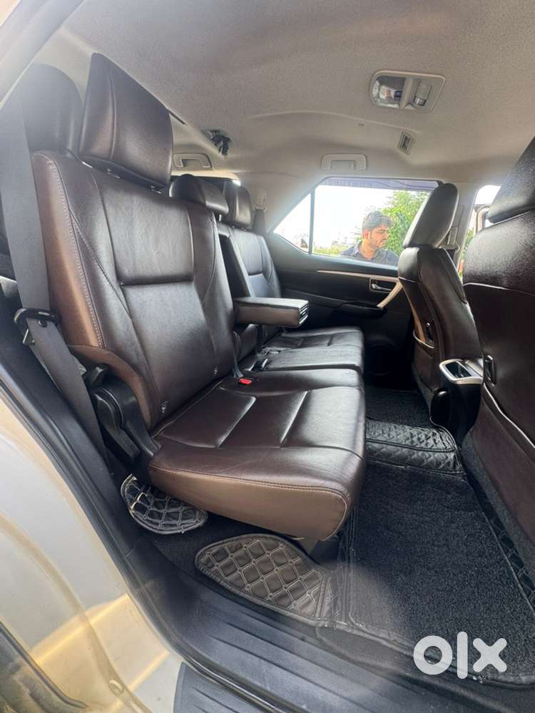 2nd Owner Toyota Fortuner 2017